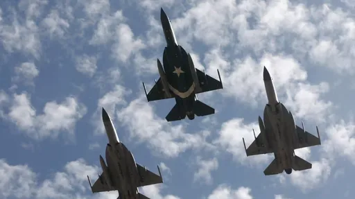 Massive India-Pakistan clash in skies involved 125 jets, largest dogfight since WW2